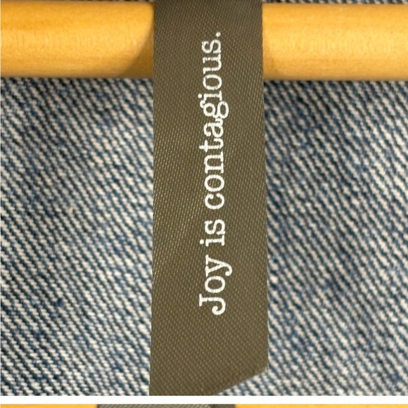 Reitman’s Denim 4 Pocket Trucker Style Jean Jacket with metal stud detail 1X - Picture 10 of 13